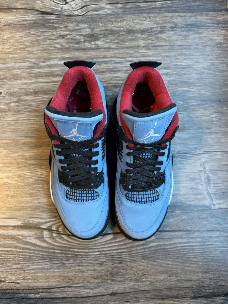 Preowned Jordan 4 Travis Scott size 8.5