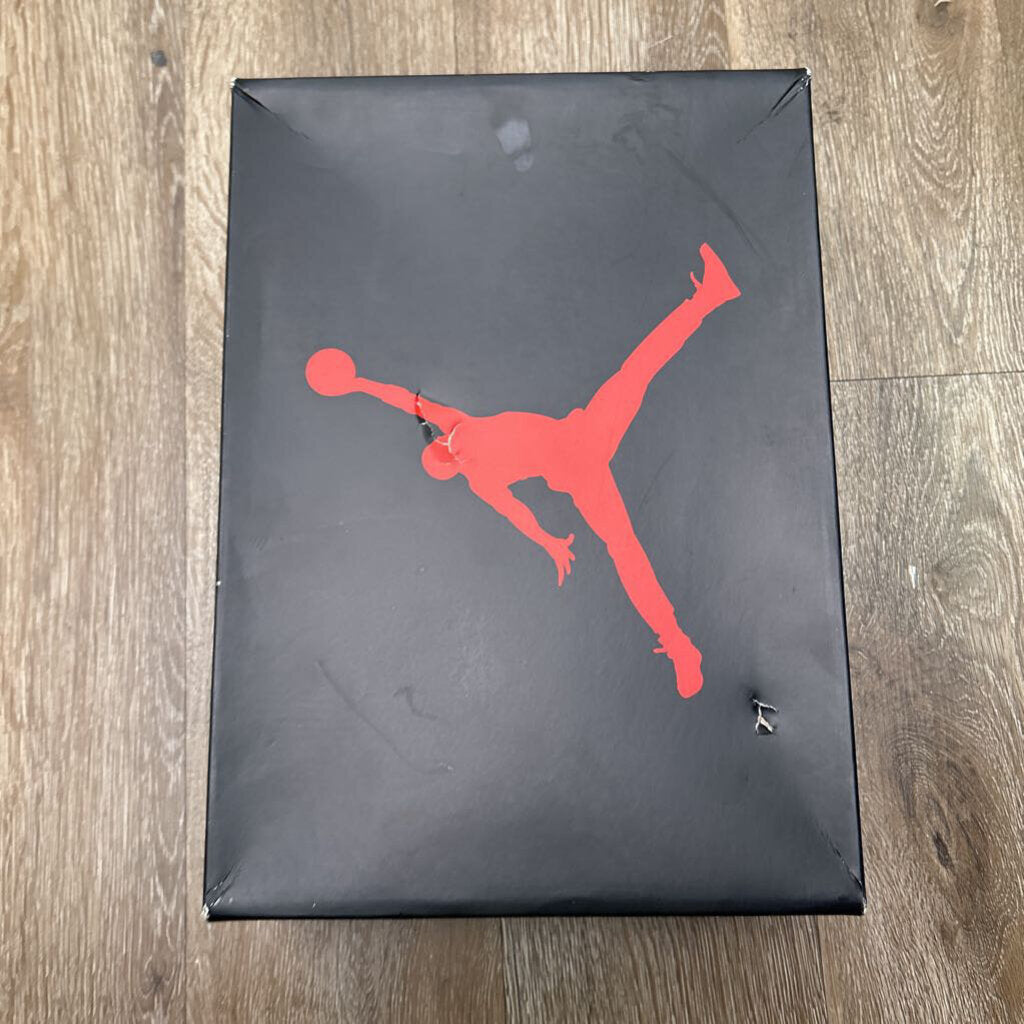 Preowned Jordan 3 Black Cat Sz.9