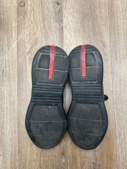 Preowned Prada Americas Cup Triple Black sz.7(8.5)