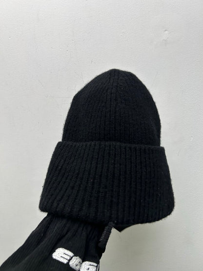 Preowned Louis Vuitton Headline White Logo Wide Rib BLack Beanie
