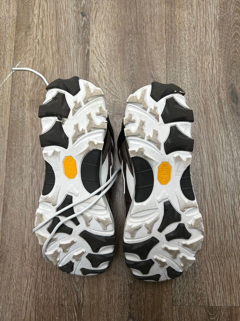 Preowned Sicko EE Hiking Brown White Sz.11