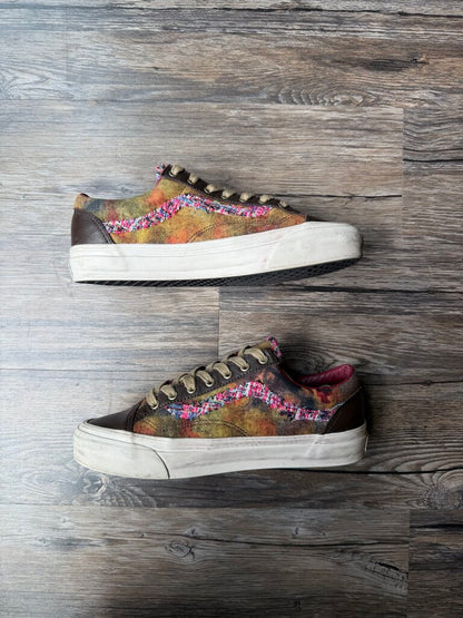 Preowned Vans Souvenir Chanel Size 10