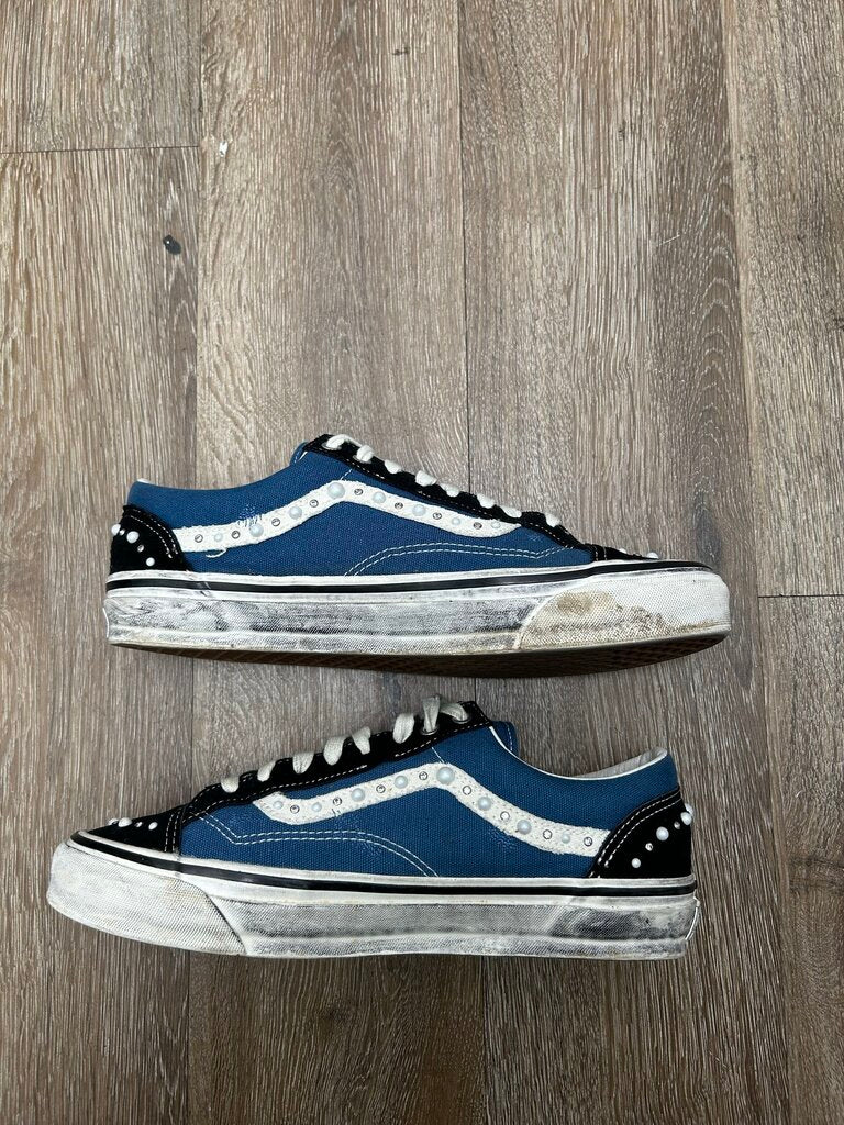Preowned Vans Pealized Blue Navy Sz.10 (No Box)