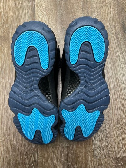 New Jordan 11 Gamma Size 9