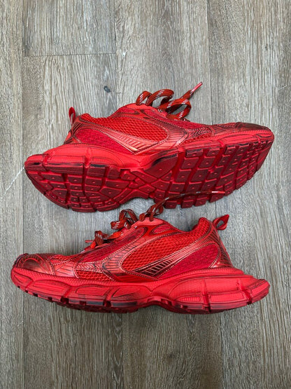 Preowned Balenciaga 3XL Red Size 43