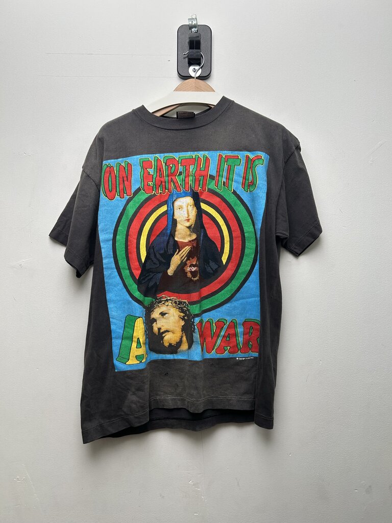 Preowned Saint Michaels A War Jesus Multicolor Black Tee sz.M