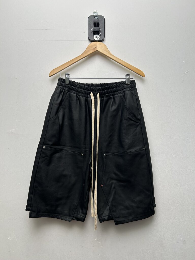 Preowned Matiere Desire Black Wax Shorts sz.S