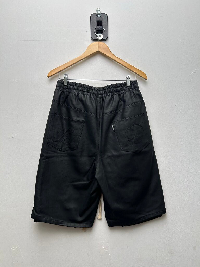 Preowned Matiere Desire Black Wax Shorts sz.S