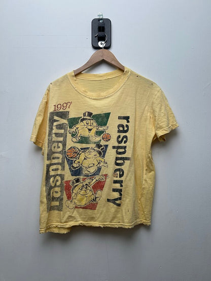 Preowned Gv Gallery Yellow Basketball Tee Size Small