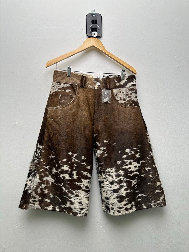 New NYRVA Mohair Tan Shorts Size 32