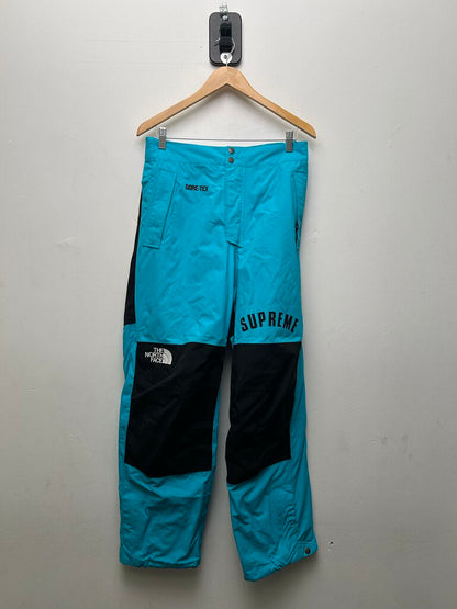 Preowned Supreme TNF Teal Arc Logo Mountain Pants Size Medium