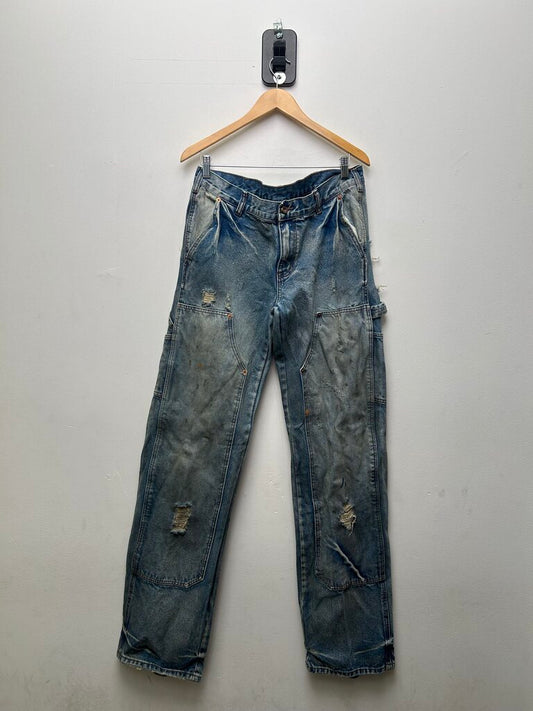 Preowned GV Gallery swiss Distressed Double Knee Denim sz.XL