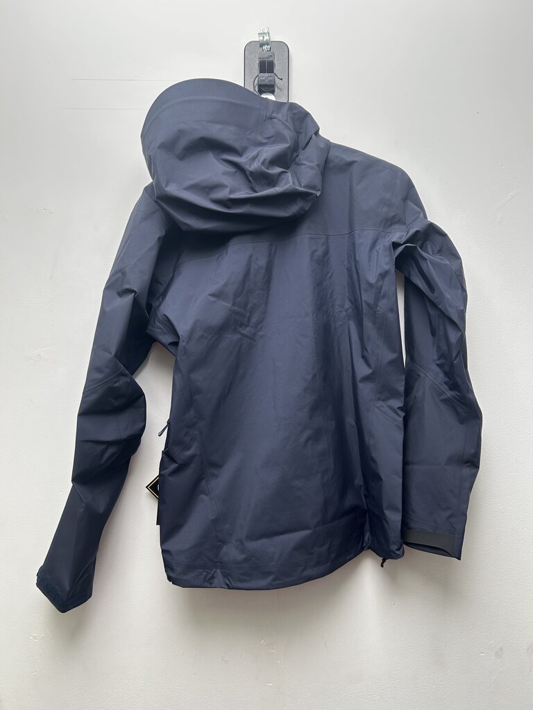 New Arcteryx Navy Grey Beta Pro Jacket Sz.XS