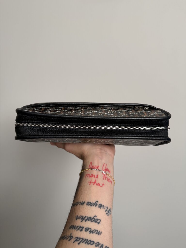Preowned Goyard Jouvence Black Toiletry MM