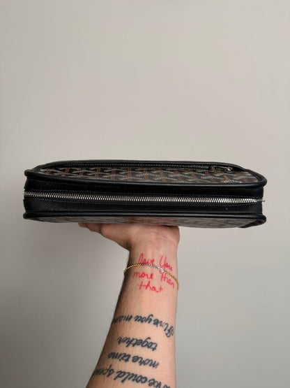 Preowned Goyard Jouvence Black Toiletry MM