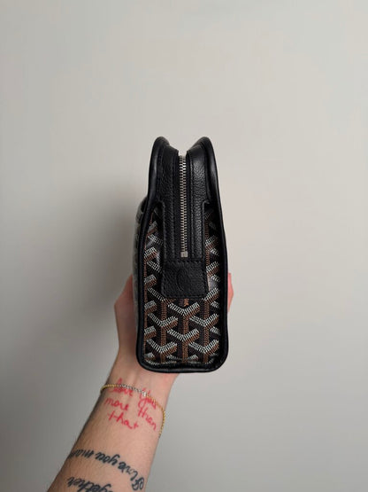 Preowned Goyard Jouvence Black Toiletry MM