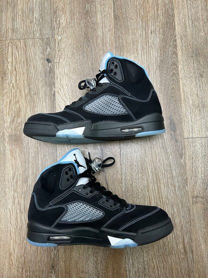 Preowned Jordan 5 Black UNC Sz.9.5