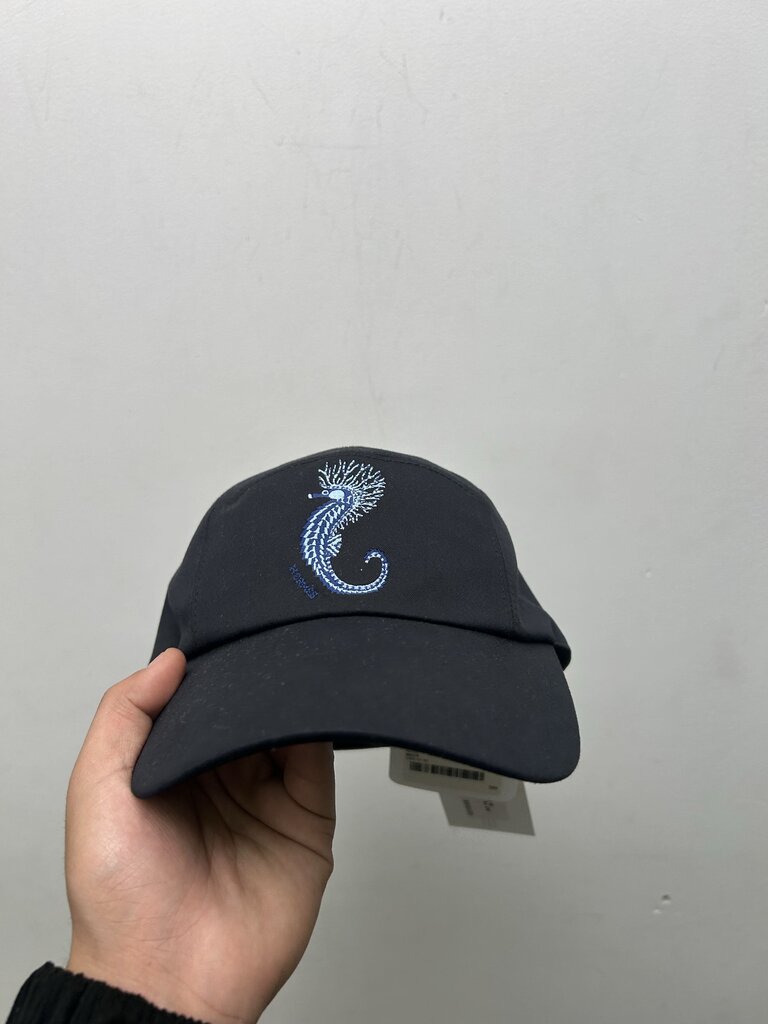 New Hermes Look At Mi Seahorse Cap Black Sz. OS