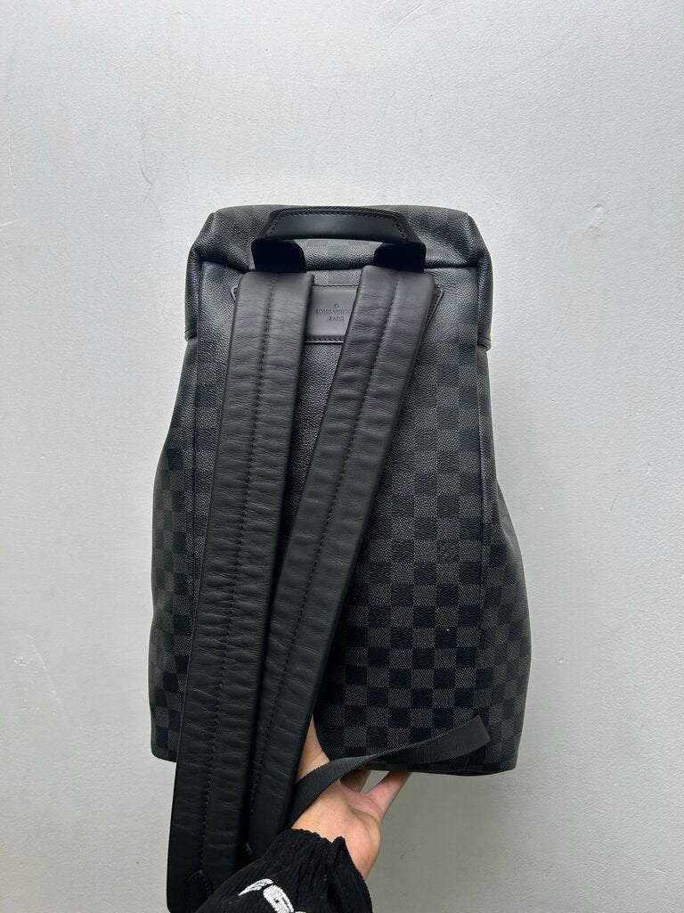 Preowned Louis Vuitton Damier Zack Black Backpack
