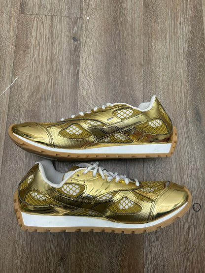 Preowned Bottega Orbit Veneta Gold White Gum Bottom Sz. 46 (NO BOX)