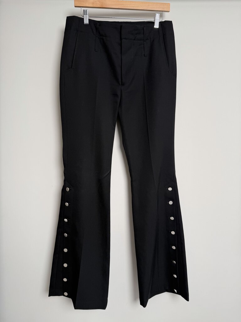 Preowned Yuki Black Bootcut Slacks size 31