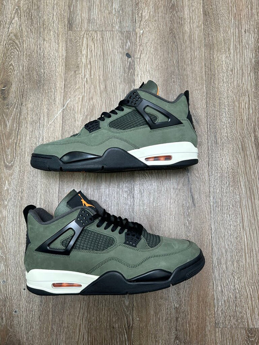 Preowned Jordan 4 Undefeated Sz.11.5