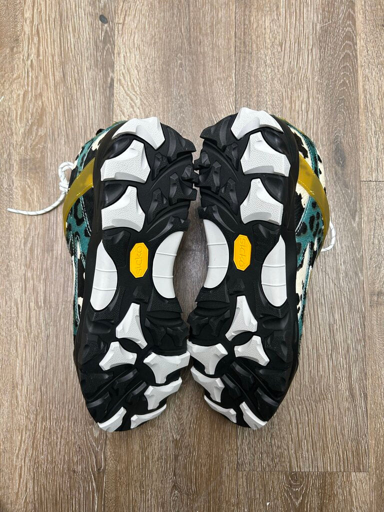 New Sicko Teal Cow Reverse Size 12