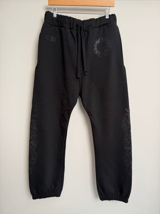 New Chrome Hearty Black Black Floral Logo Horshoe Logo Sweatpants size M