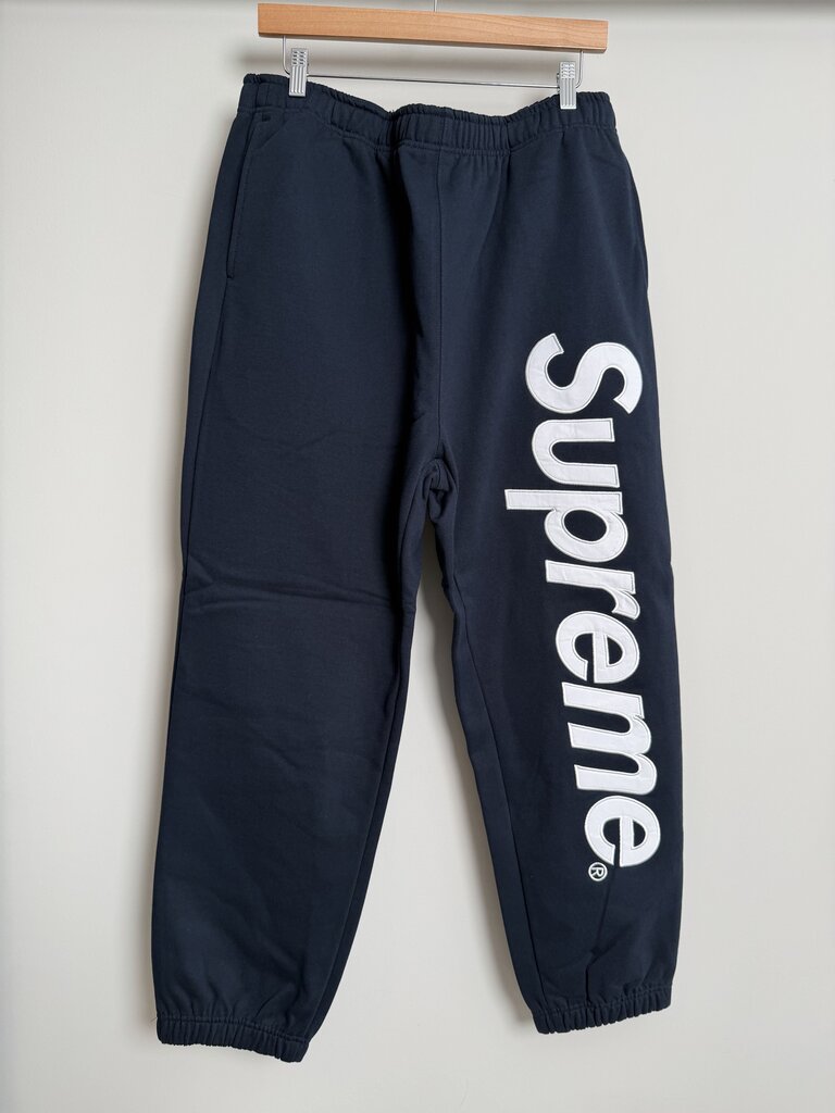 New Supreme Spellout Silk Logo Navy White Sweatpants size XL