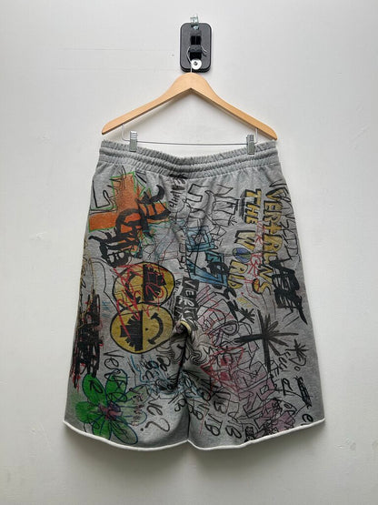 New Vertabre Grey Graffiti 3/4th Shorts Sz.XXL